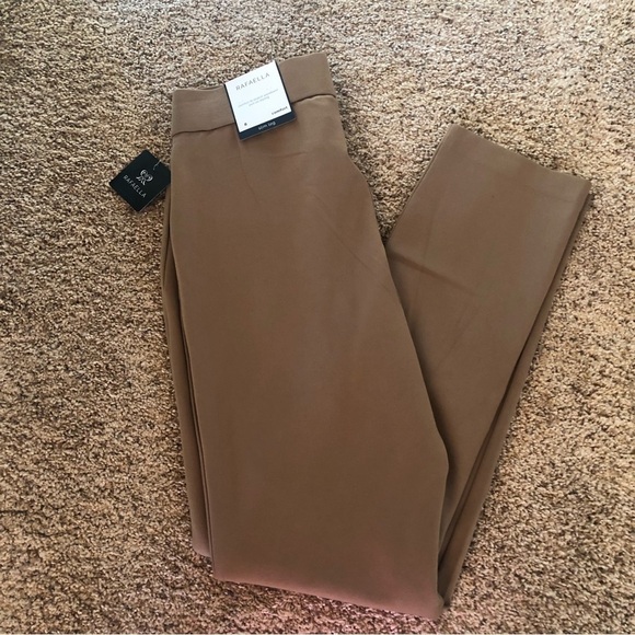 Rafaella /NWT/ Women’s pull on pants comfort fit stretch waistband / tan /size 8 - Picture 2 of 9